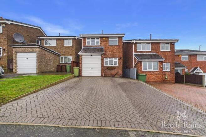 3 bed Detached for sale in pontefract