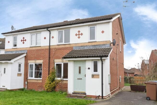 3 bed Semi-Detached for sale