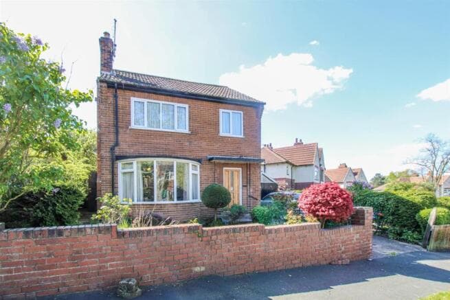 3 bed Detached for sale