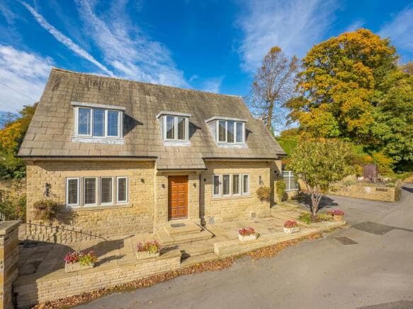 2 bed Detached to rent in batley