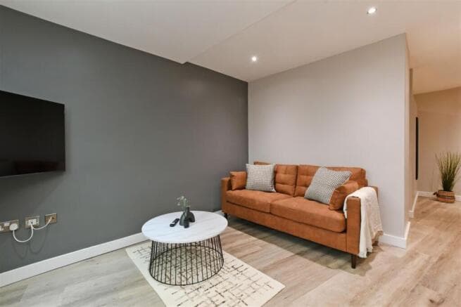 Studio to rent
