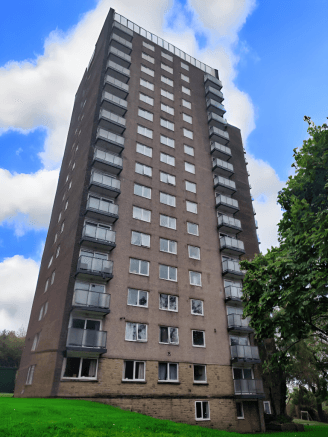 2 bed Flat to rent in halifax