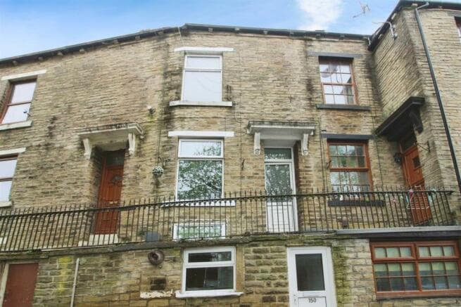 3 bed Terraced for sale in bradford