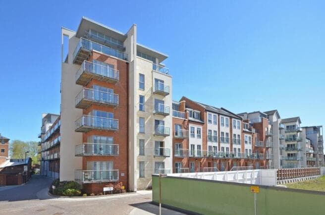 2 bed Flat for sale in york