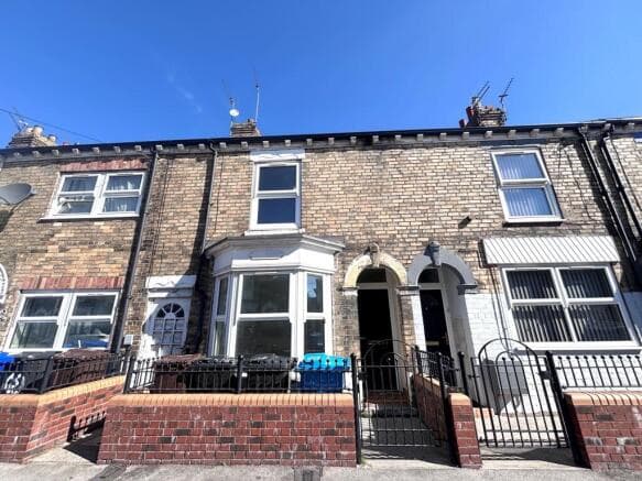 2 bed House to rent in hull