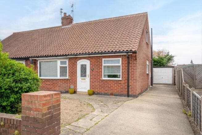 2 bed Bungalow for sale