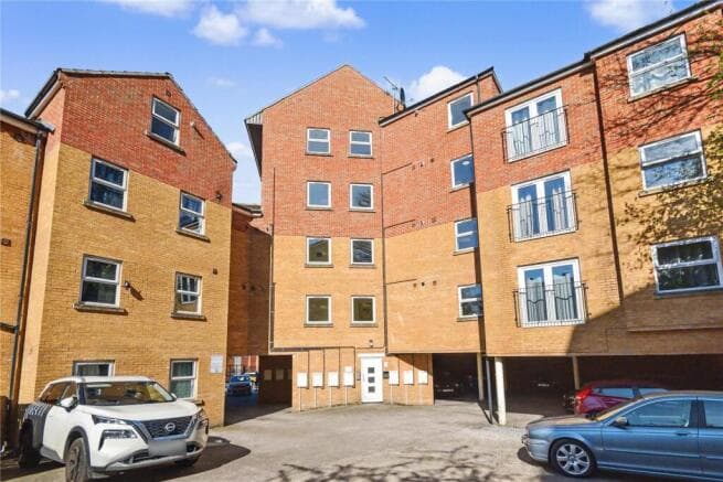 1 bed Apartment to rent in pontefract