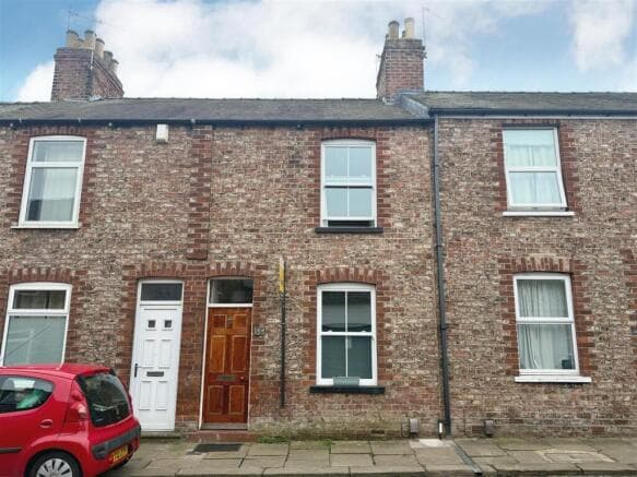 2 bed Terraced for sale in york