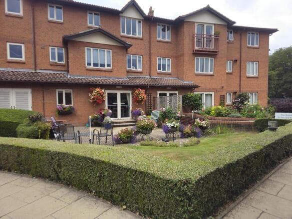 2 bed Flat to rent
