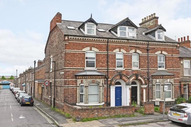 1 bed Flat to rent in york
