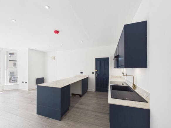 Studio for sale in whitby