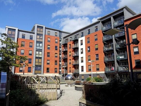2 bed Apartment to rent