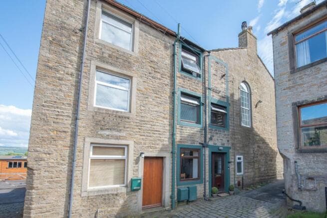 1 bed Cottage for sale in keighley