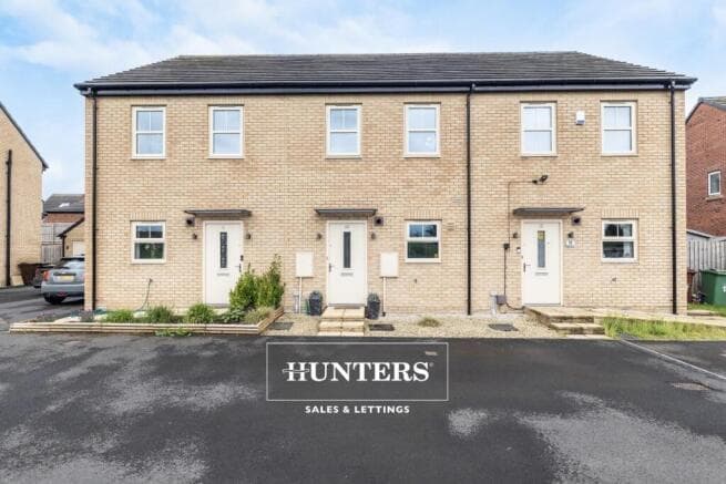 2 bed Terraced for sale in castleford