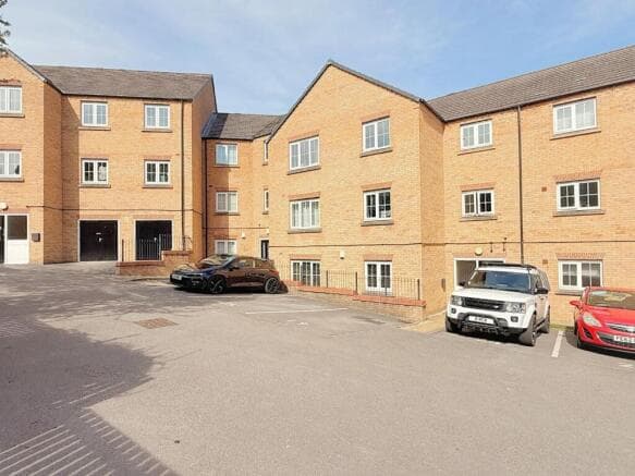 2 bed Apartment for sale in pudsey