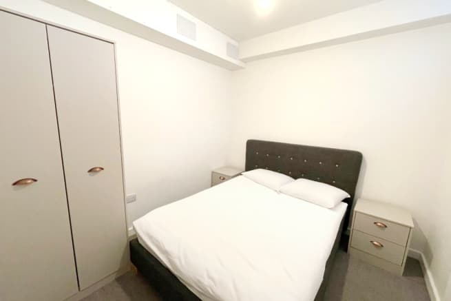 1 bed Apartment to rent
