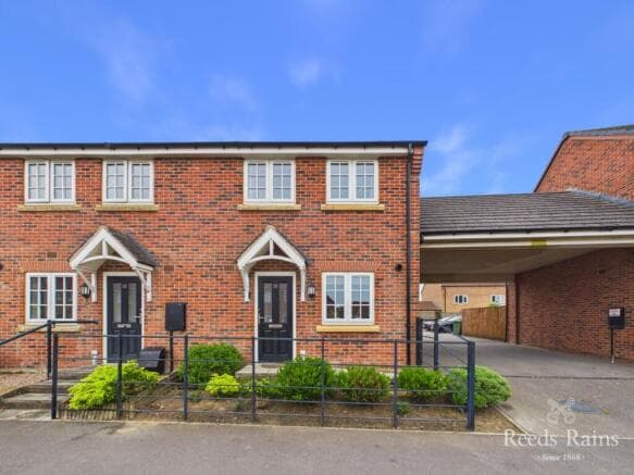 2 bed End of Terrace for sale in scarborough