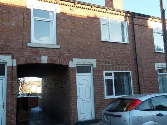 3 bed Terraced for sale in castleford