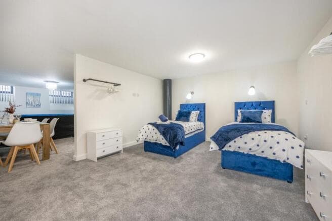 2 bed Apartment for sale in bradford