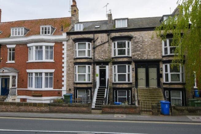3 bed Town House for sale in whitby