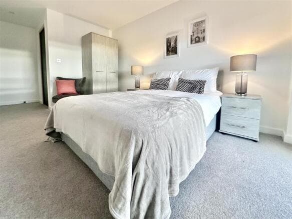 2 bed Apartment to rent