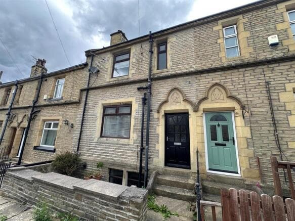 2 bed Terraced to rent in halifax