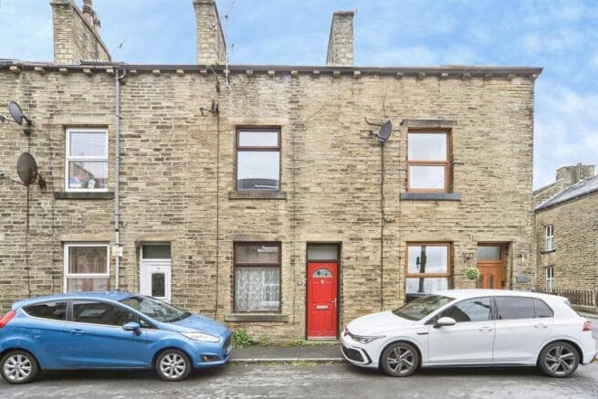 3 bed Terraced for sale in keighley