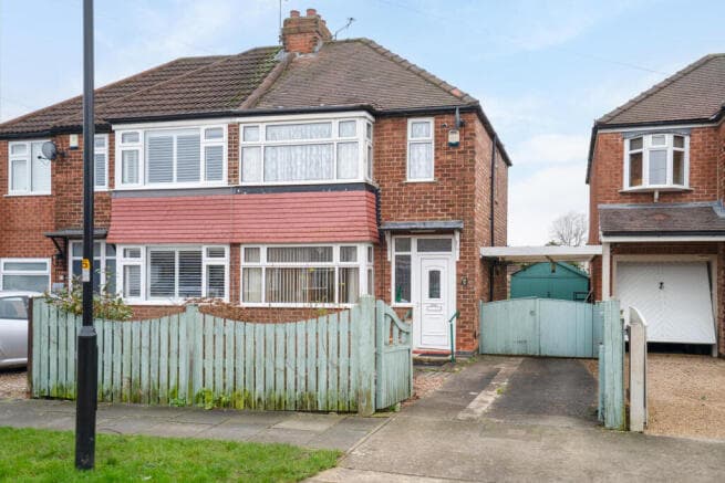 2 bed Semi-Detached for sale in york