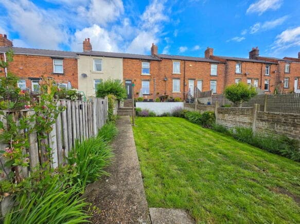 3 bed Terraced for sale