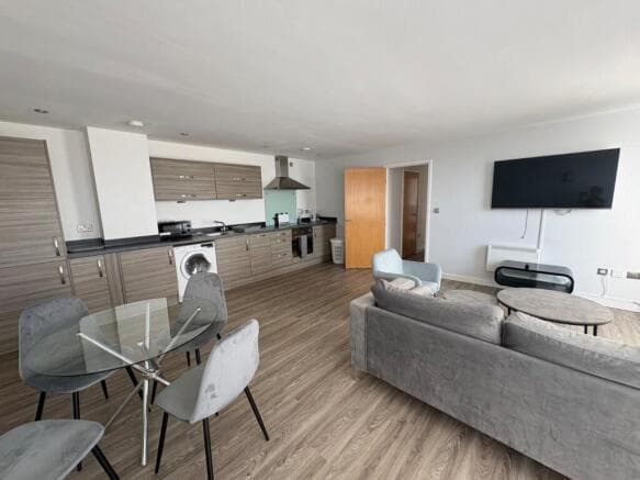 2 bed Flat to rent