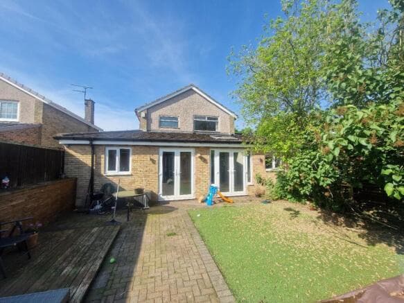 3 bed Detached to rent
