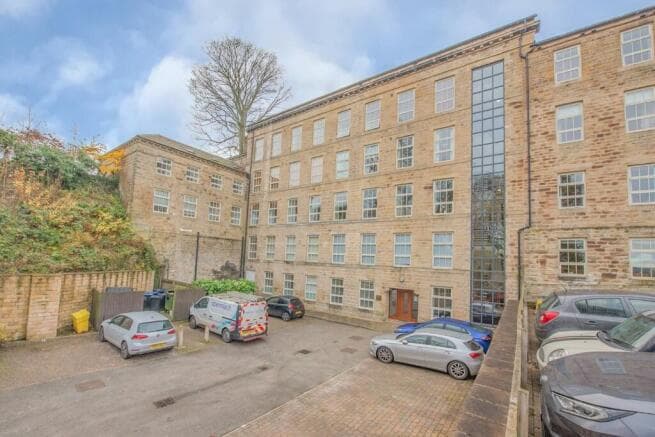 2 bed Apartment for sale in keighley