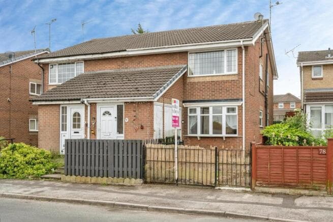 2 bed Ground Flat for sale in rotherham