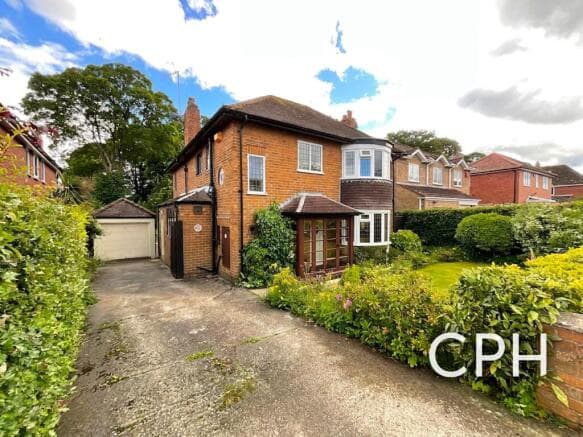 3 bed Detached for sale in scarborough