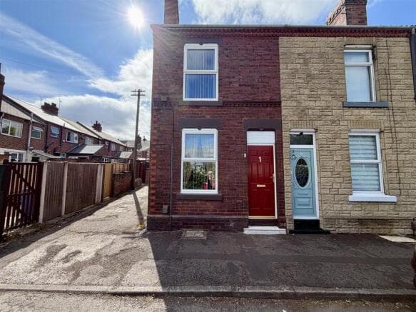 2 bed End of Terrace for sale in doncaster