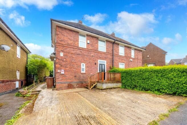 2 bed Semi-Detached to rent