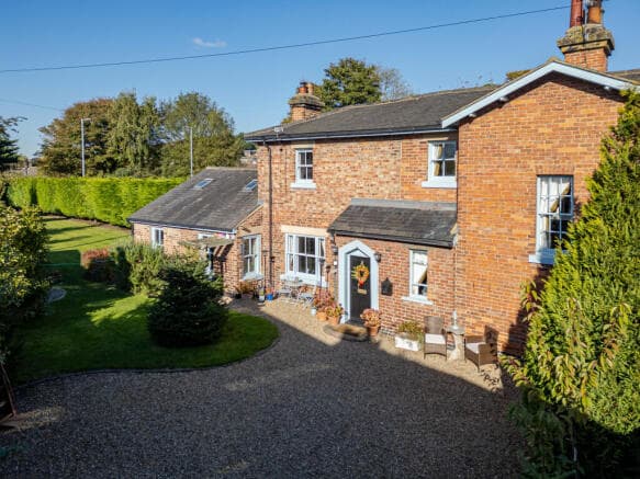 4 bed Detached for sale in middlesbrough