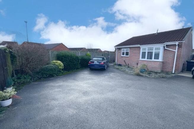 3 bed Bungalow for sale in sheffield