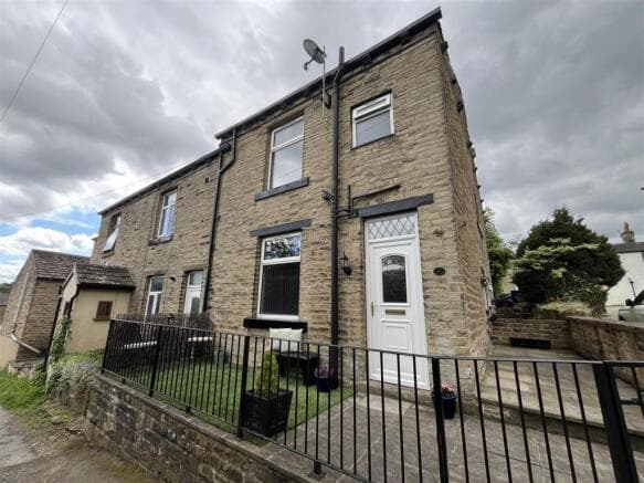 1 bed End of Terrace for sale in bradford