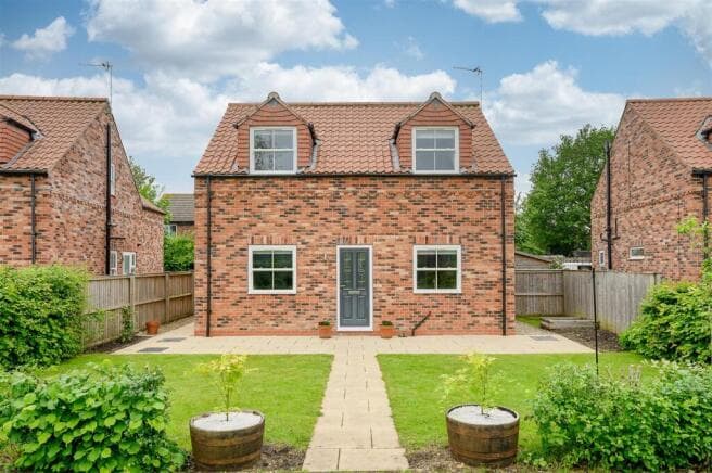 3 bed Detached for sale