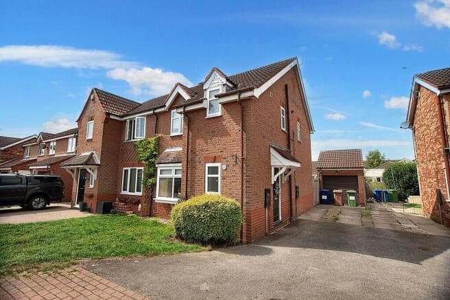 3 bed Semi-Detached for sale