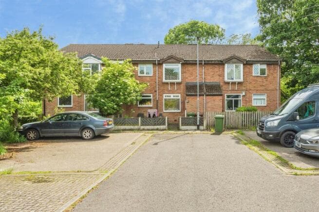 2 bed Flat for sale in wakefield
