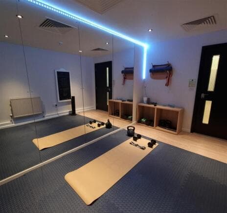 Studio to rent