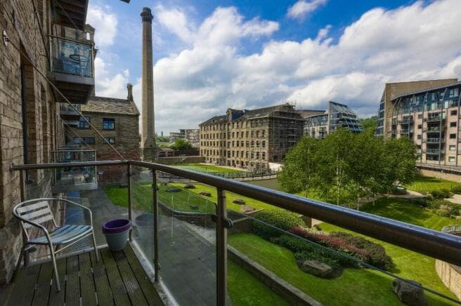 2 bed Apartment for sale