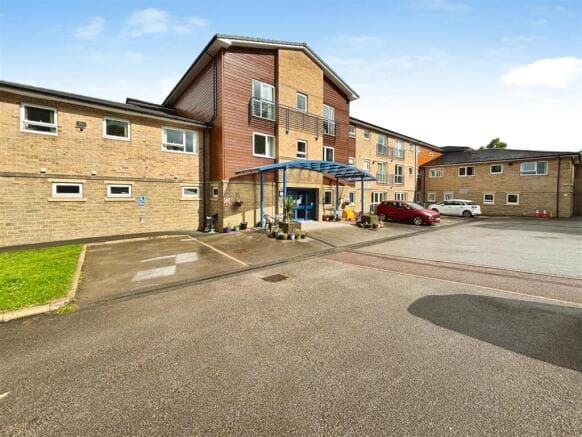 2 bed Flat for sale