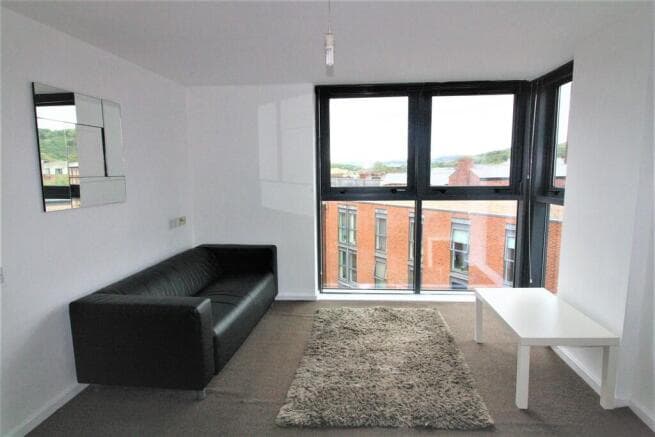 2 bed Apartment to rent