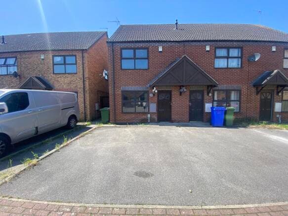 2 bed End of Terrace for sale in beverley