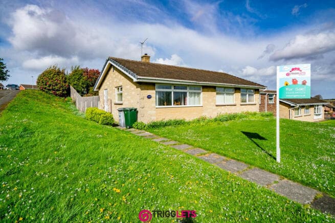 3 bed Bungalow for sale