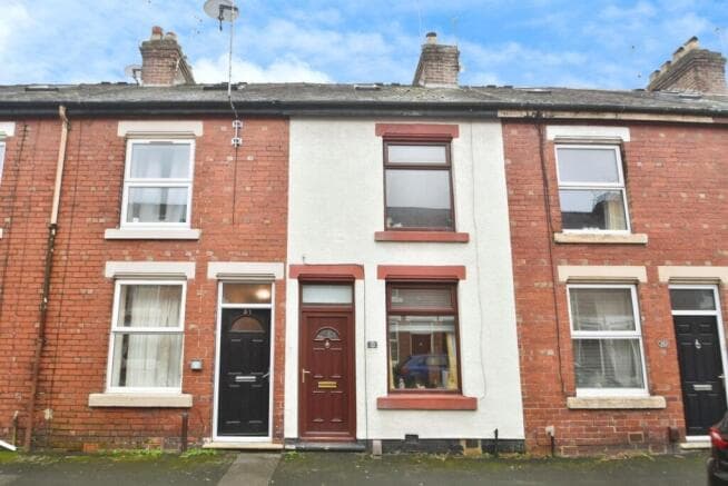 2 bed Terraced for sale in harrogate
