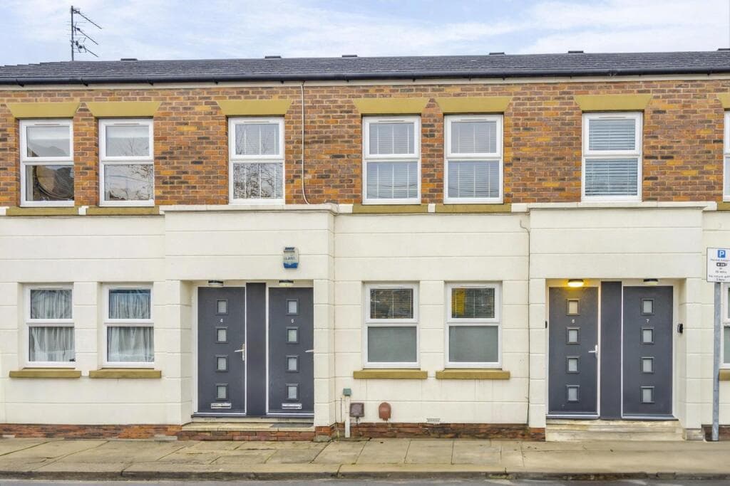2 bedroom apartment for sale in Escrick Street, York, YO10 - Flat/Apartment in york